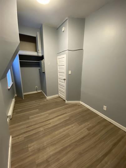 285 Notre Dame St - Photo 5 of 9