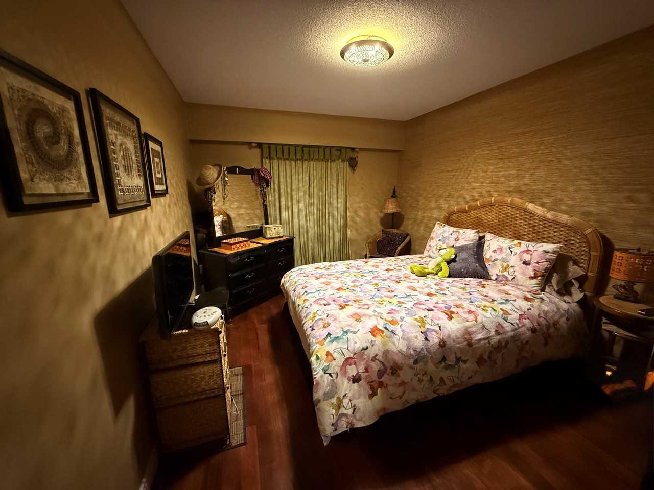 2025 2nd Ave W - Photo 5 of 10