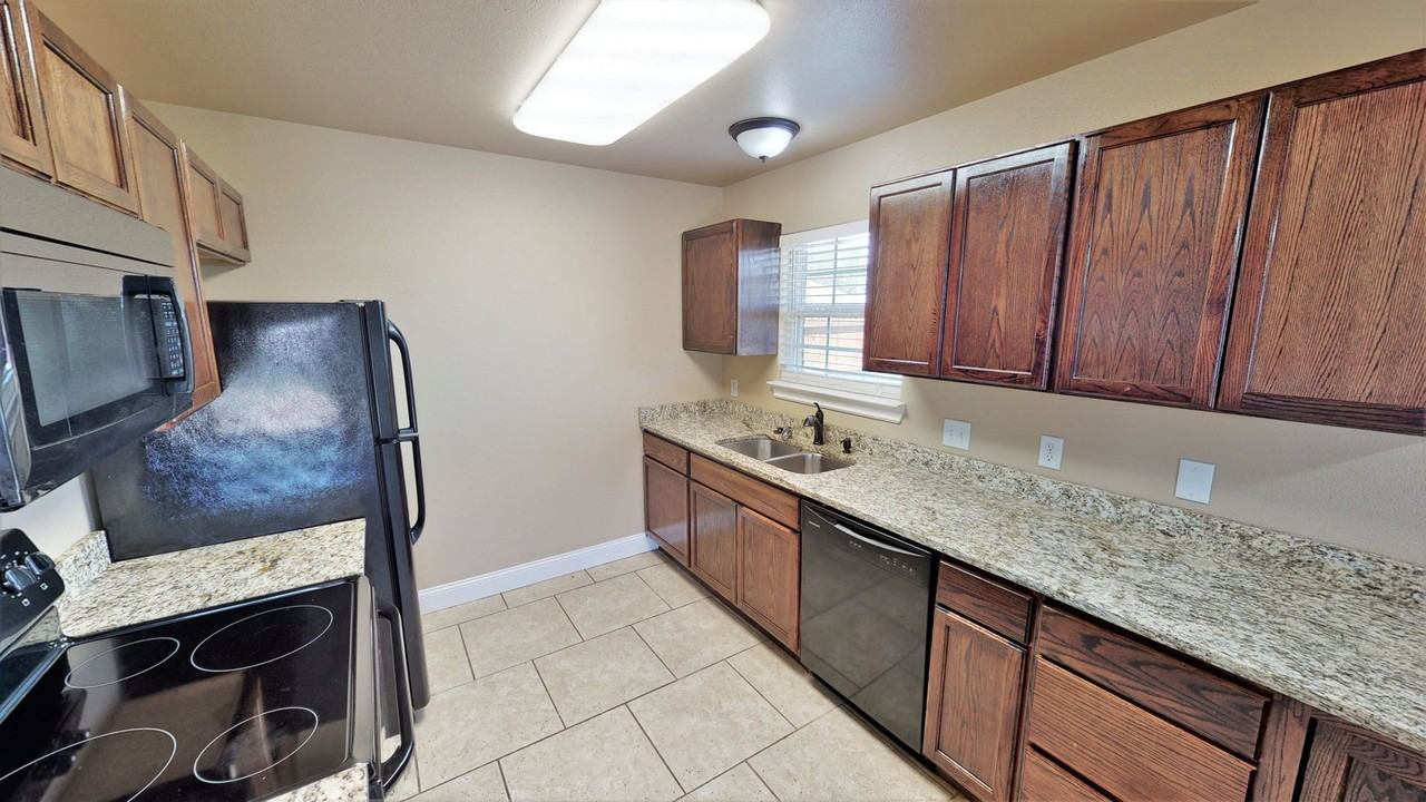 Meadowlands Drive. - Photo 3 of 40