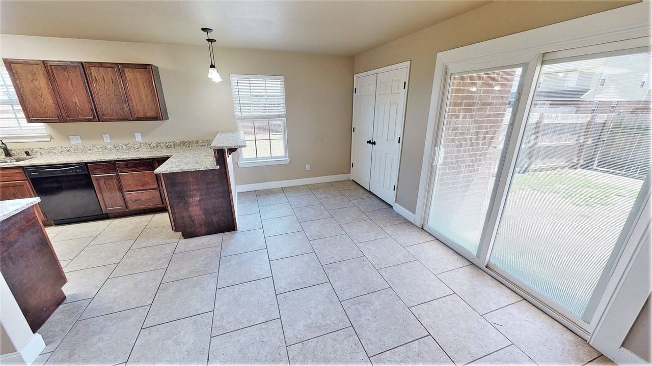 Meadowlands Drive. - Photo 6 of 40