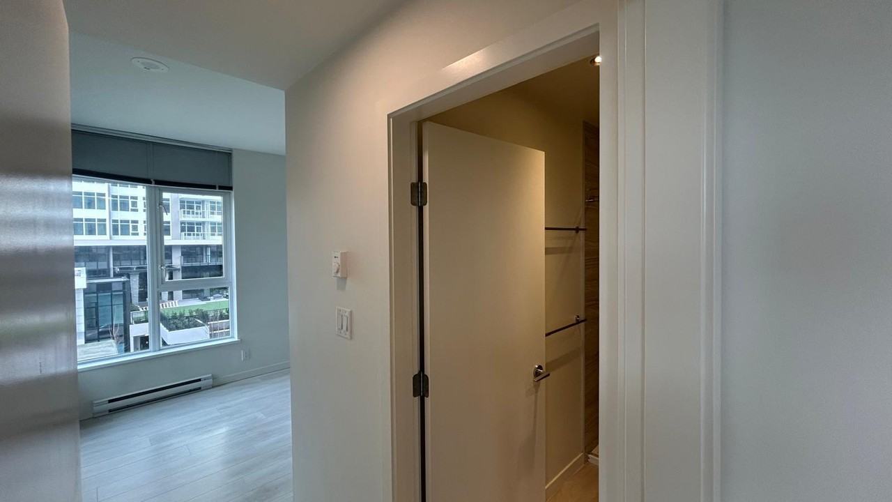 691 North Road #2XX - Photo 6 of 28