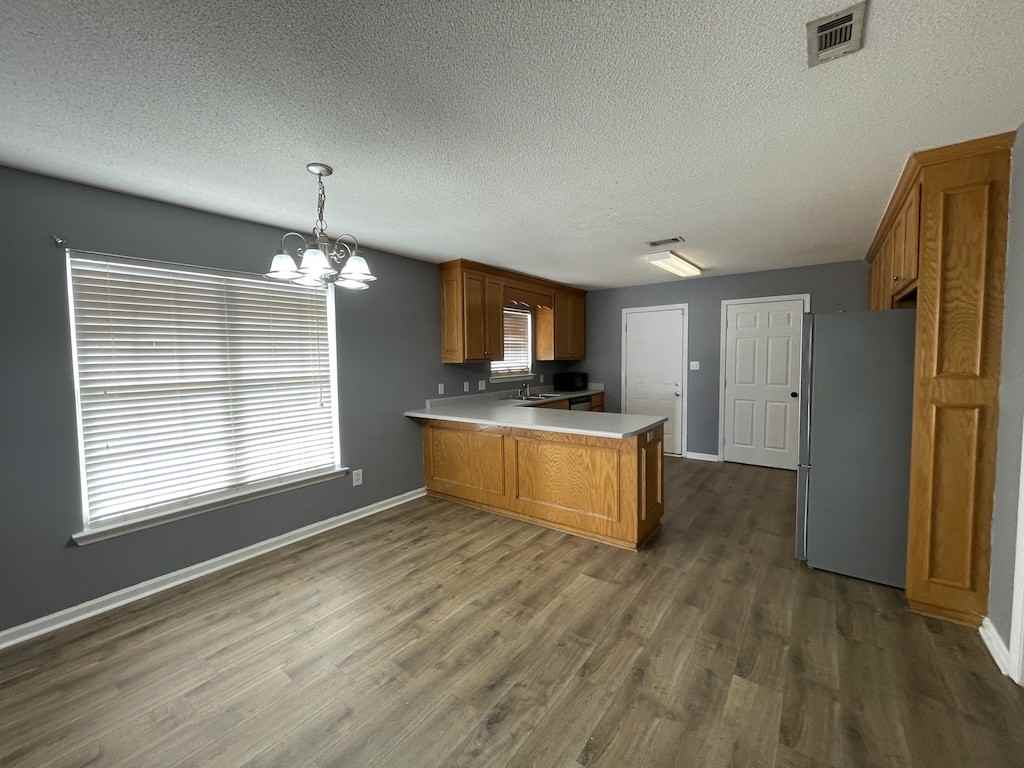 1639 Fresno St #1 - Photo 3 of 11