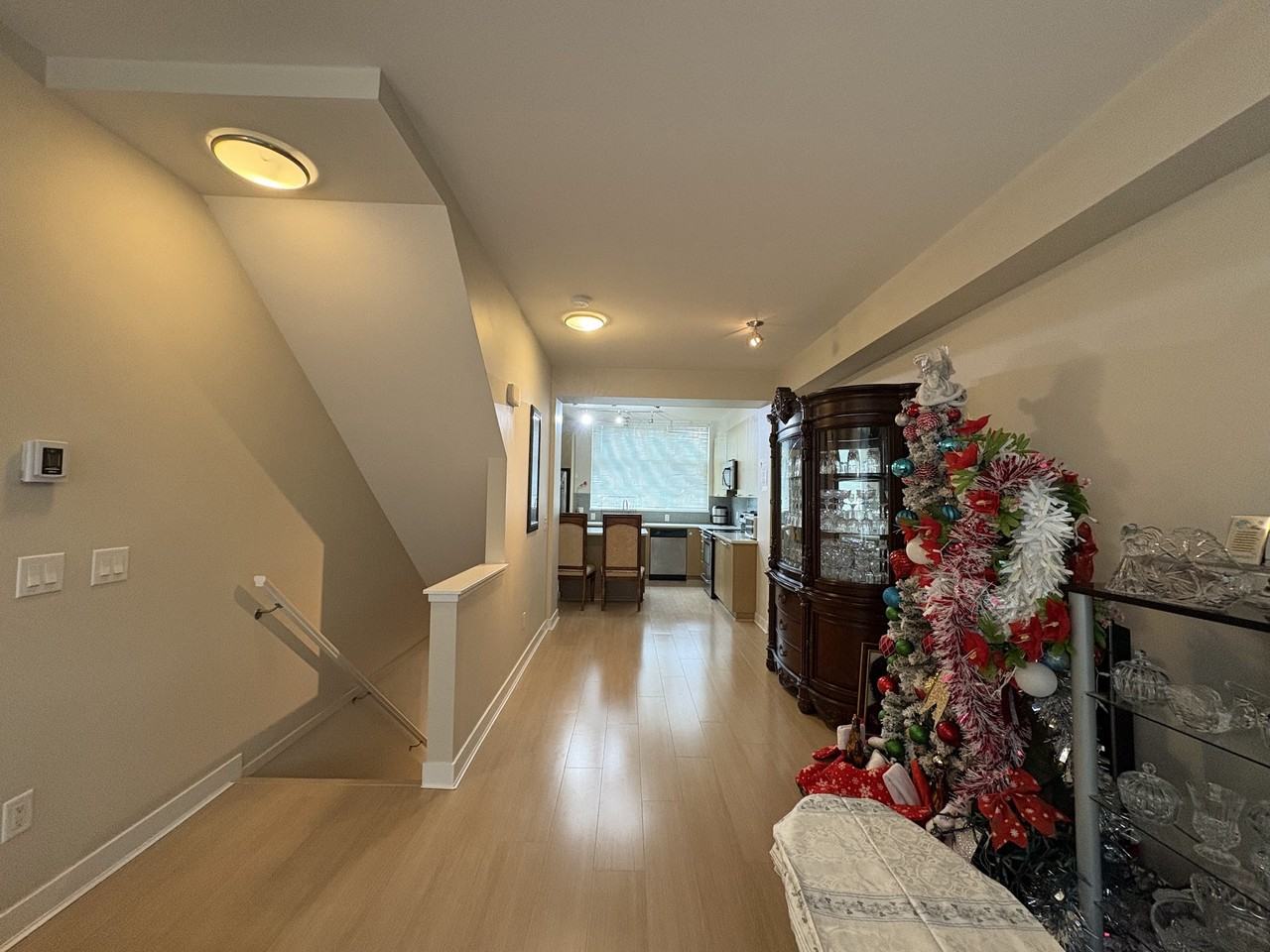 16223 23 A Avenue - Photo 5 of 33