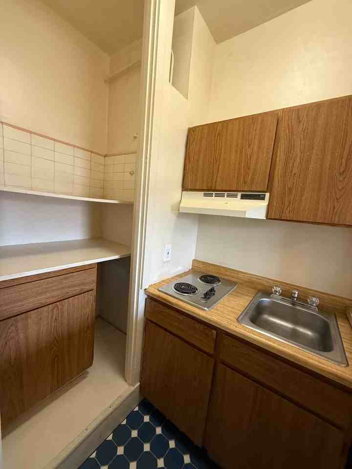 CSE Holdings-PM-022-0151-1111 - Photo 3 of 25