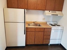 featured image of 320 W 8th St