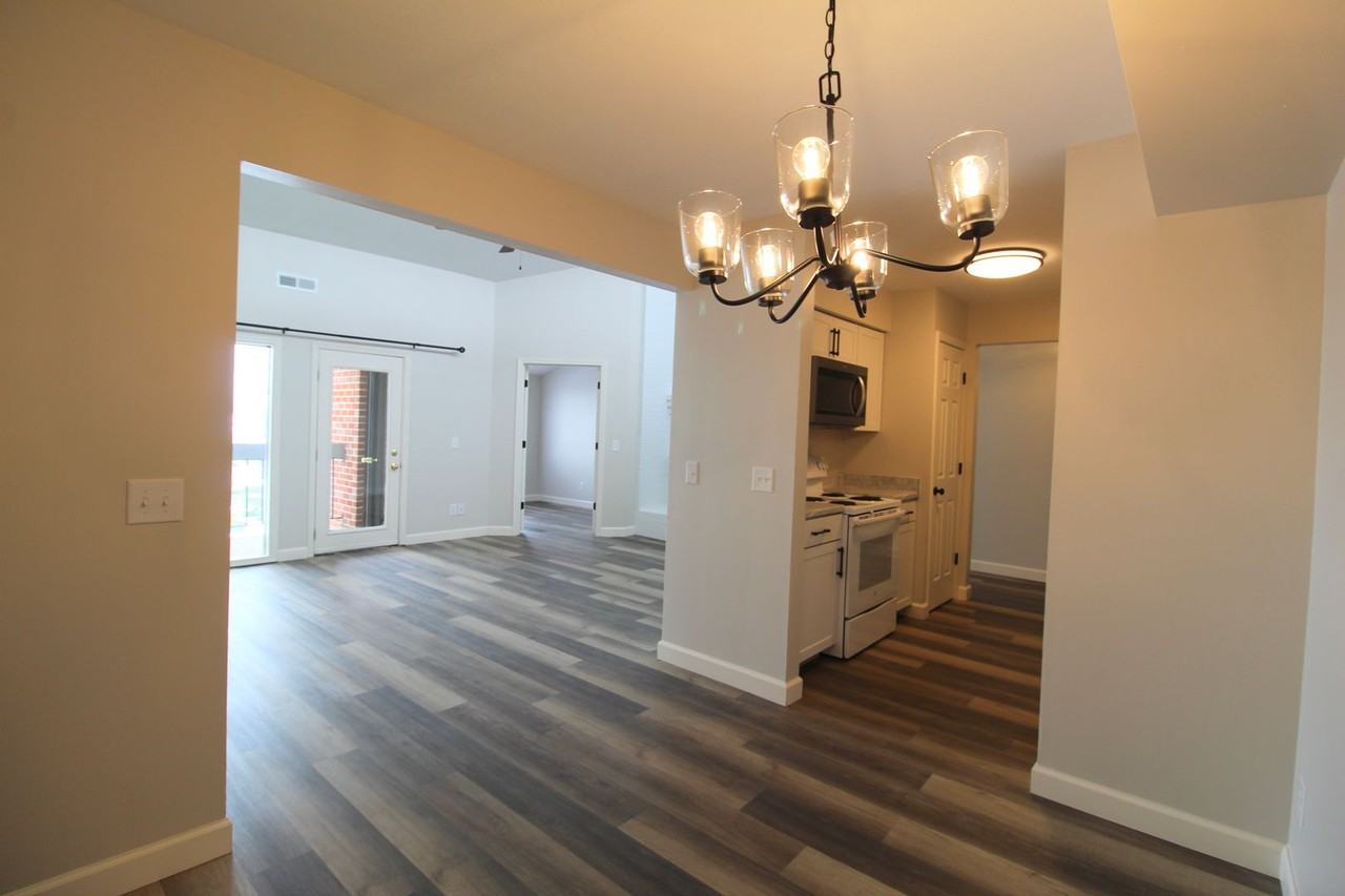 1116 Blue Ridge Dr - Photo 2 of 21