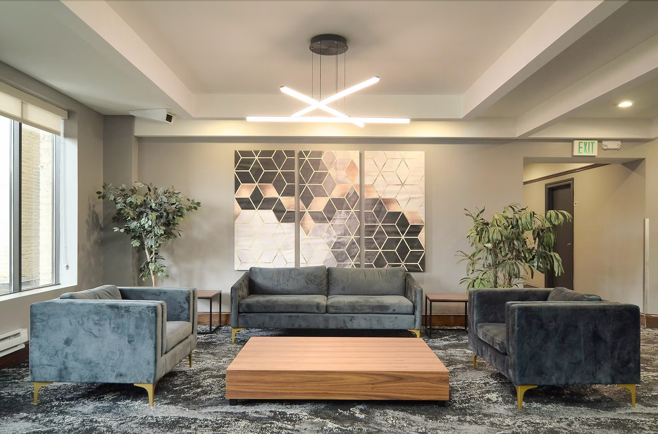 The Buckingham Apartments - Photo 2 of 50