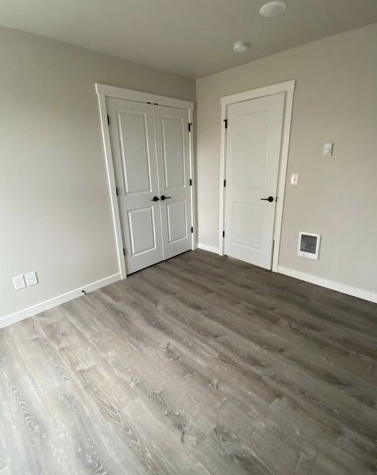 612 Telegraph Rd - Photo 7 of 22