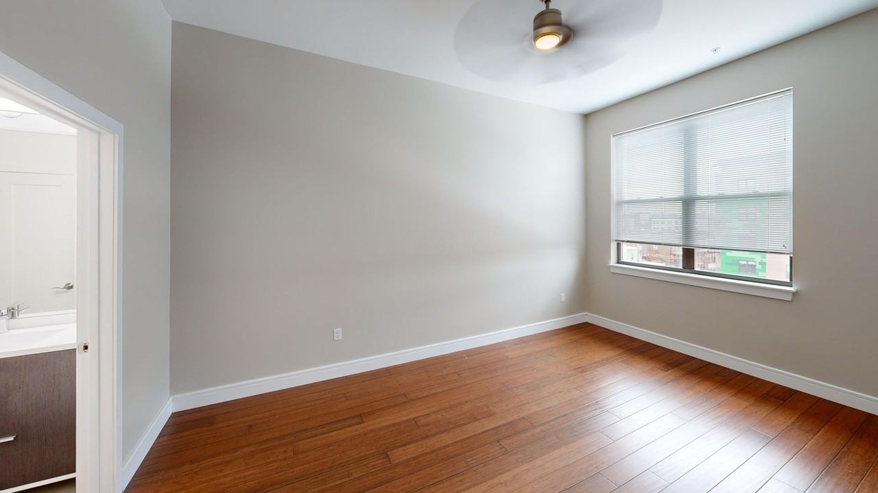 Gateway Lofts - Photo 7 of 36