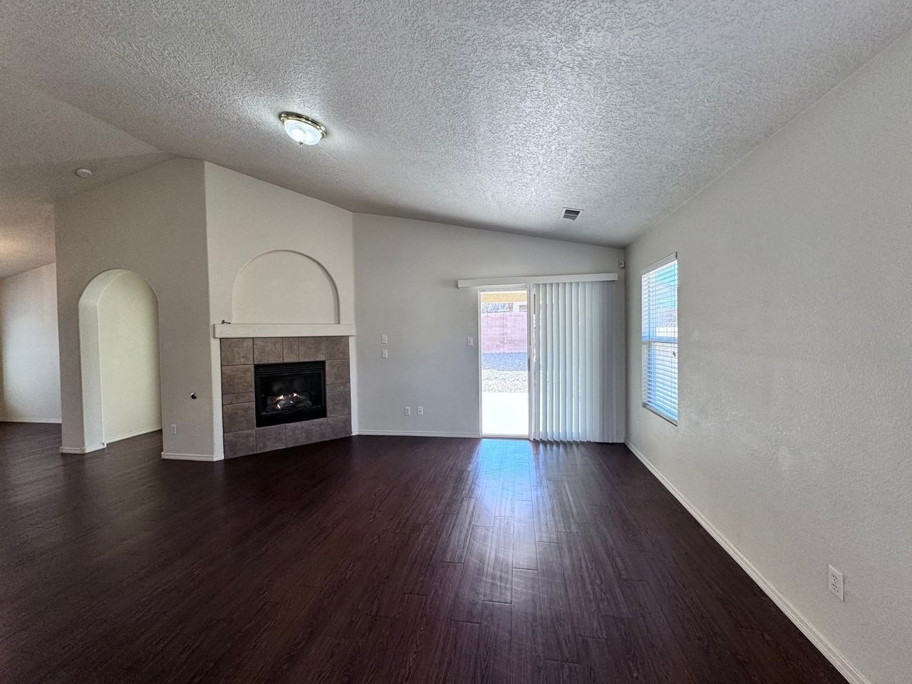 3021 Desert Sage Ave Sw - Photo 2 of 24