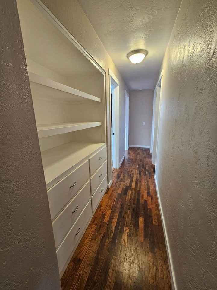 1004 Stevens St - Photo 6 of 19