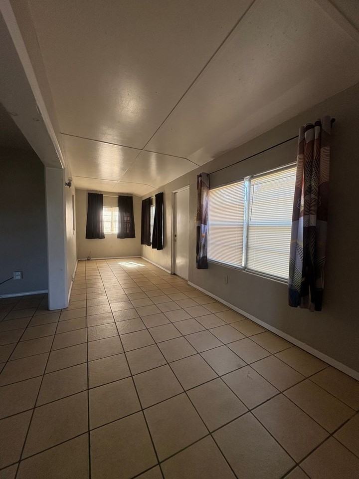 1822 Horne Ave - Photo 5 of 10