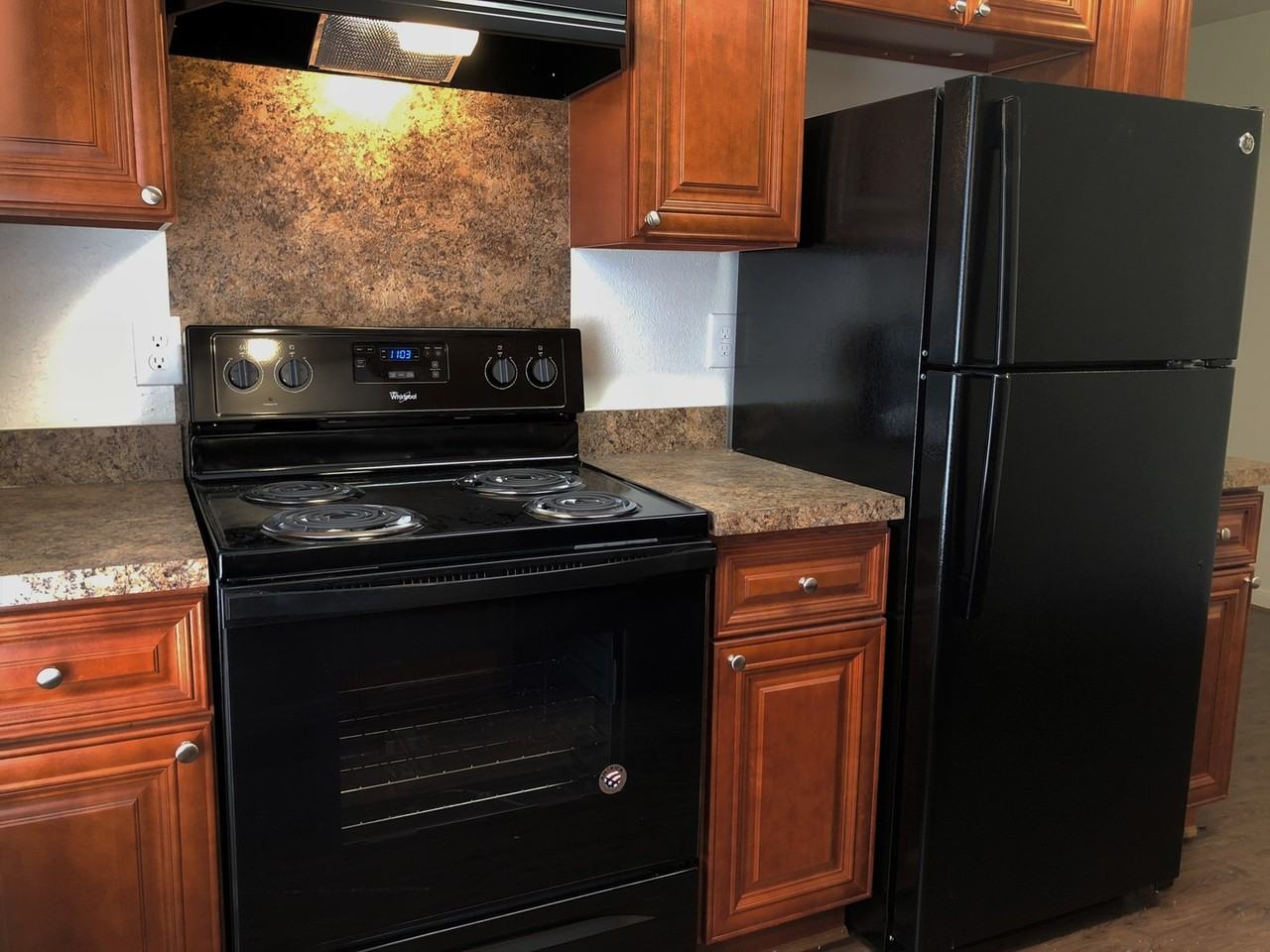 3602B Mahan St - Photo 6 of 7