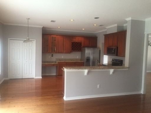 831 Oak Chase Dr - Photo 4 of 29