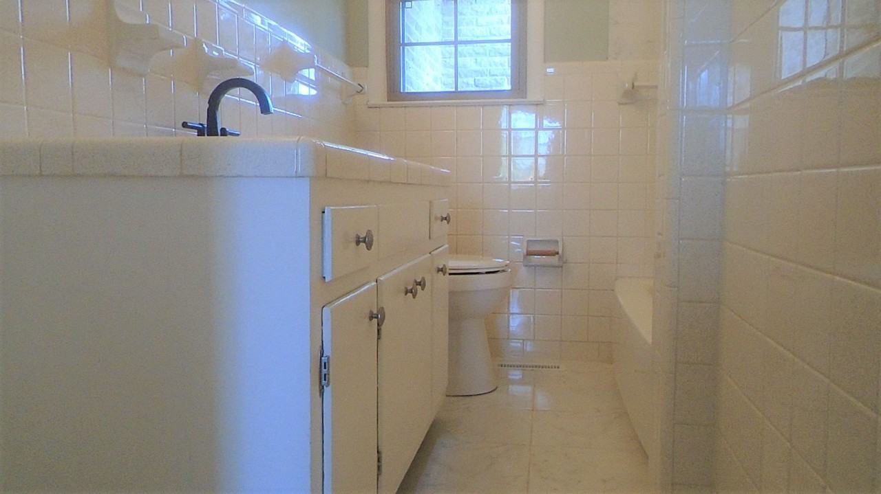 1610 3rd Ave Sw - Photo 6 of 19