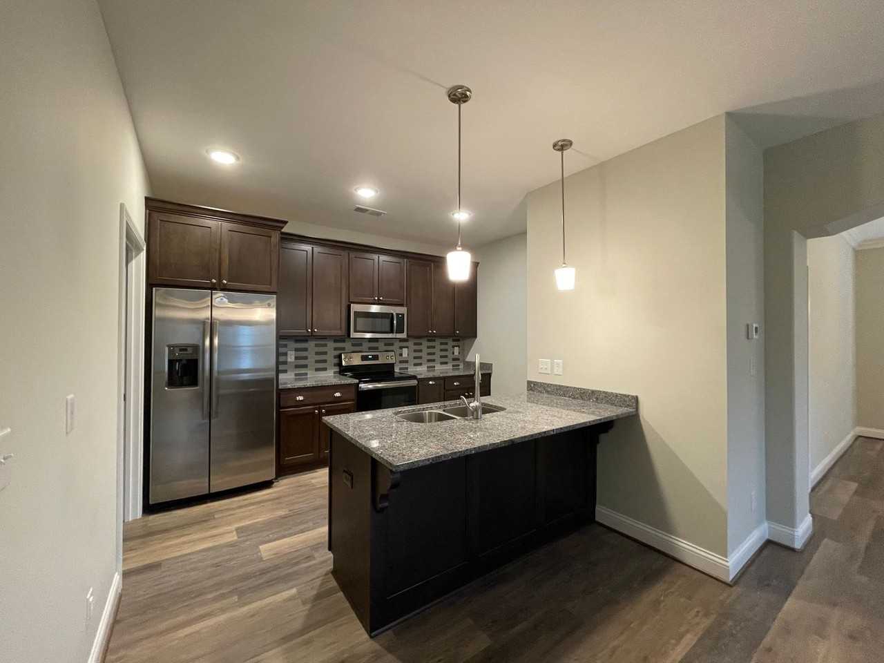 311 Beckley Ridge Ln - Photo 3 of 16