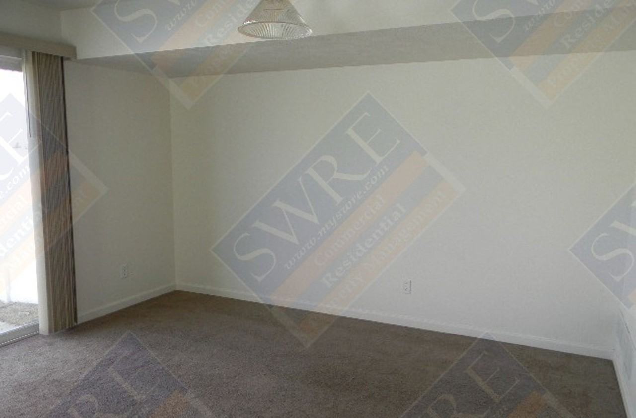 821 Rampart Dr - Photo 6 of 12