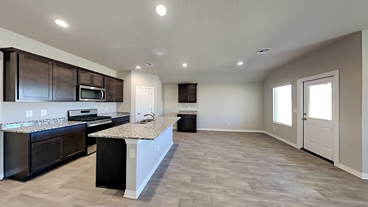 4200 Colt Dr - Photo 5 of 20