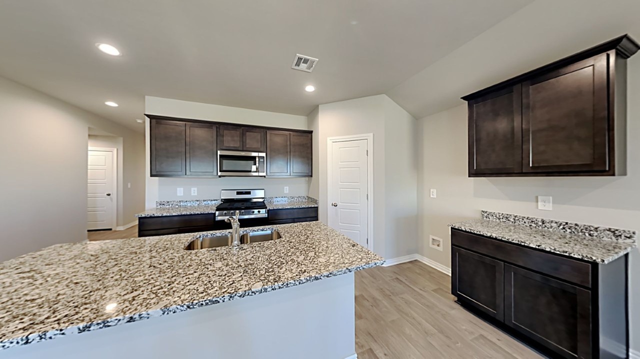 4200 Colt Dr - Photo 6 of 20