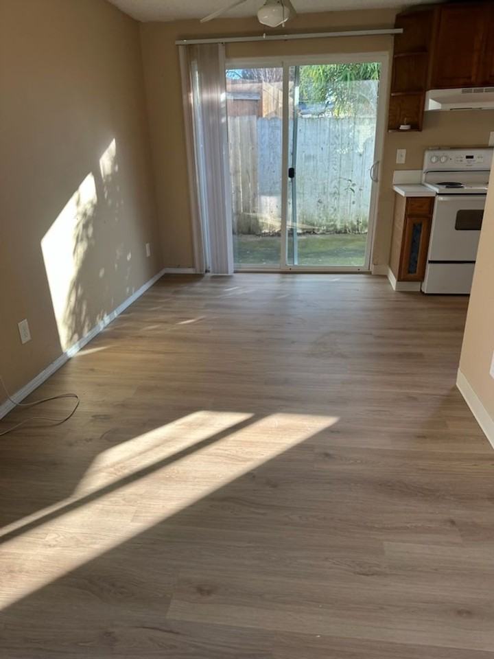 4190 Sw 170th Ave - Photo 4 of 7