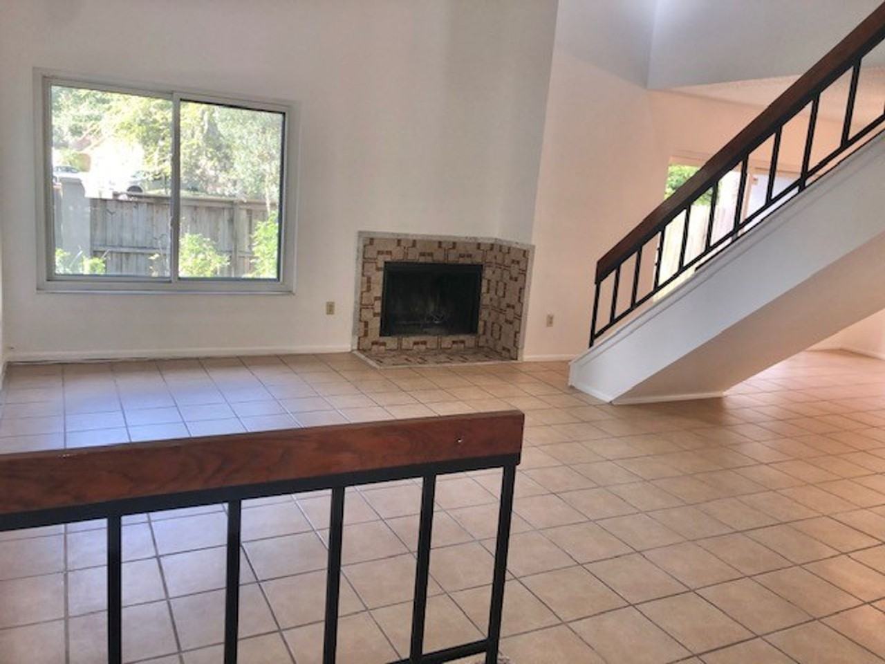 105 Keith Ct - Photo 6 of 43