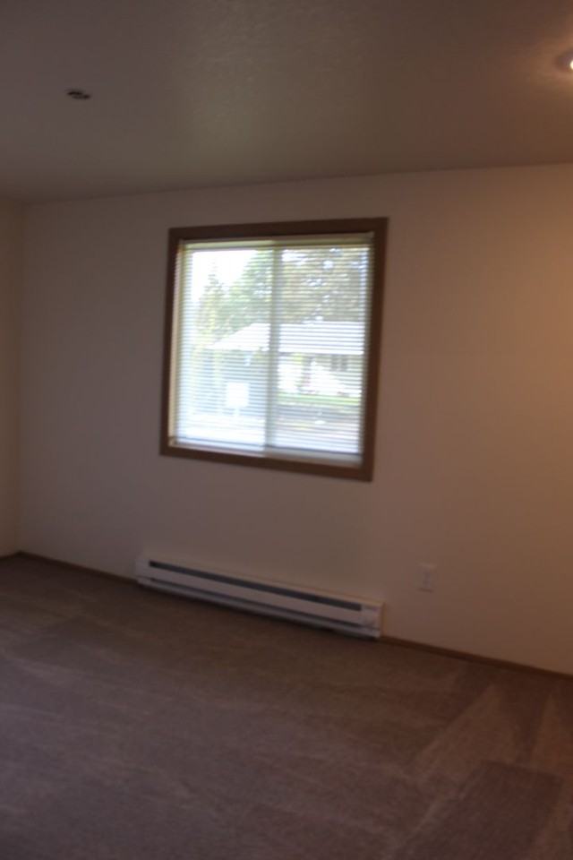 262 Ne 34th Pl - Photo 2 of 13