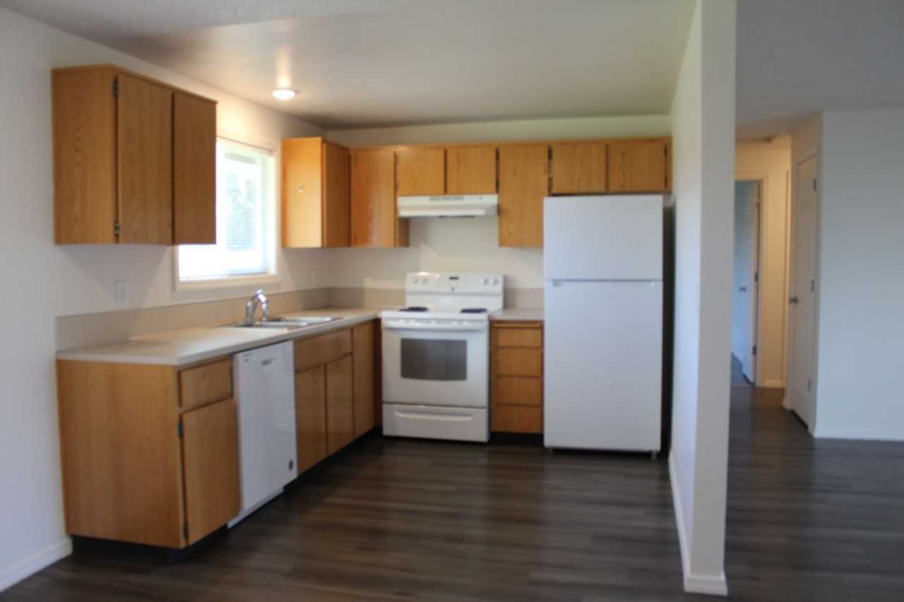 1826 Ne 24th Ave - Photo 5 of 14