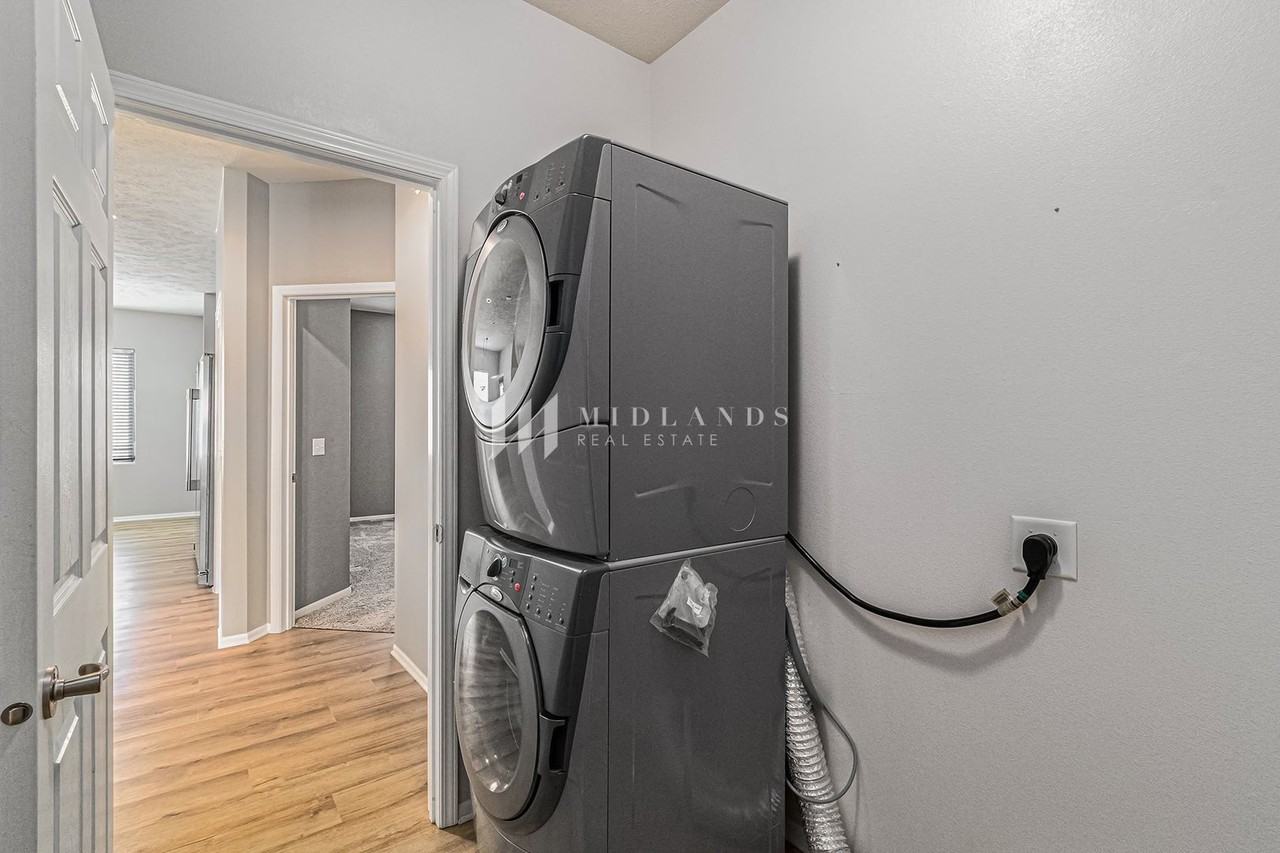 4851 S 187th Ave - Photo 6 of 16