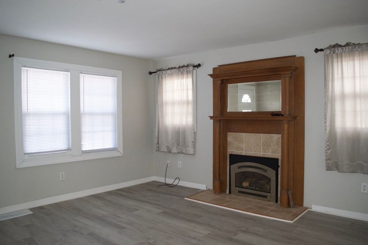 1006 W Broadway - Photo 4 of 48