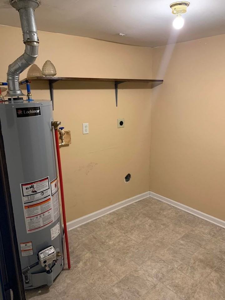 5204 N Harlan Ave - Photo 2 of 17