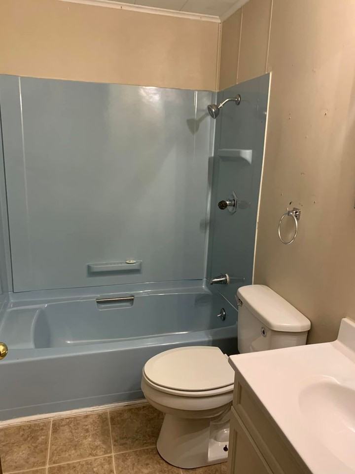 5204 N Harlan Ave - Photo 5 of 17