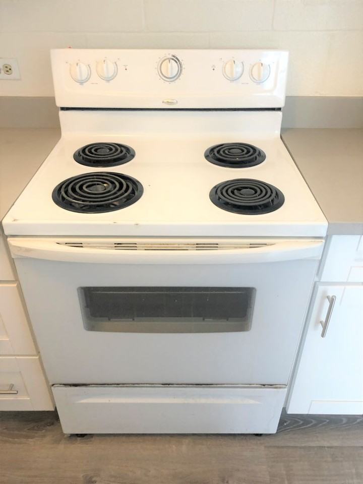 1134 Kinau St #402 - Photo 2 of 19