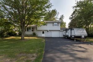 featured image of 2913 Park Ridge Dr