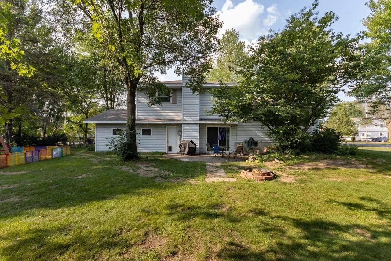 2913 Park Ridge Dr - Photo 6 of 35