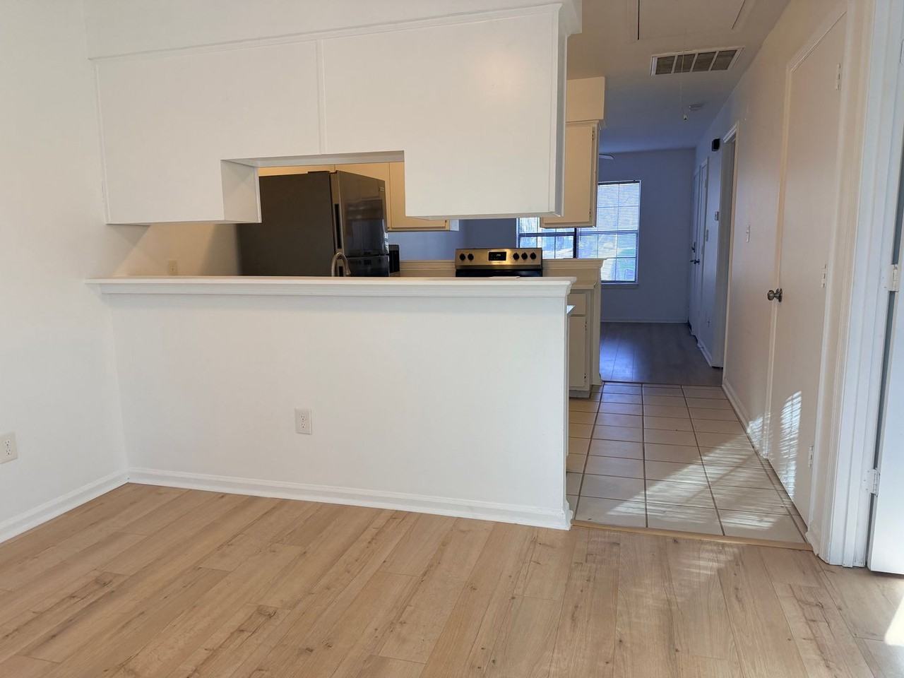 118 Wisteria Ct - Photo 4 of 14