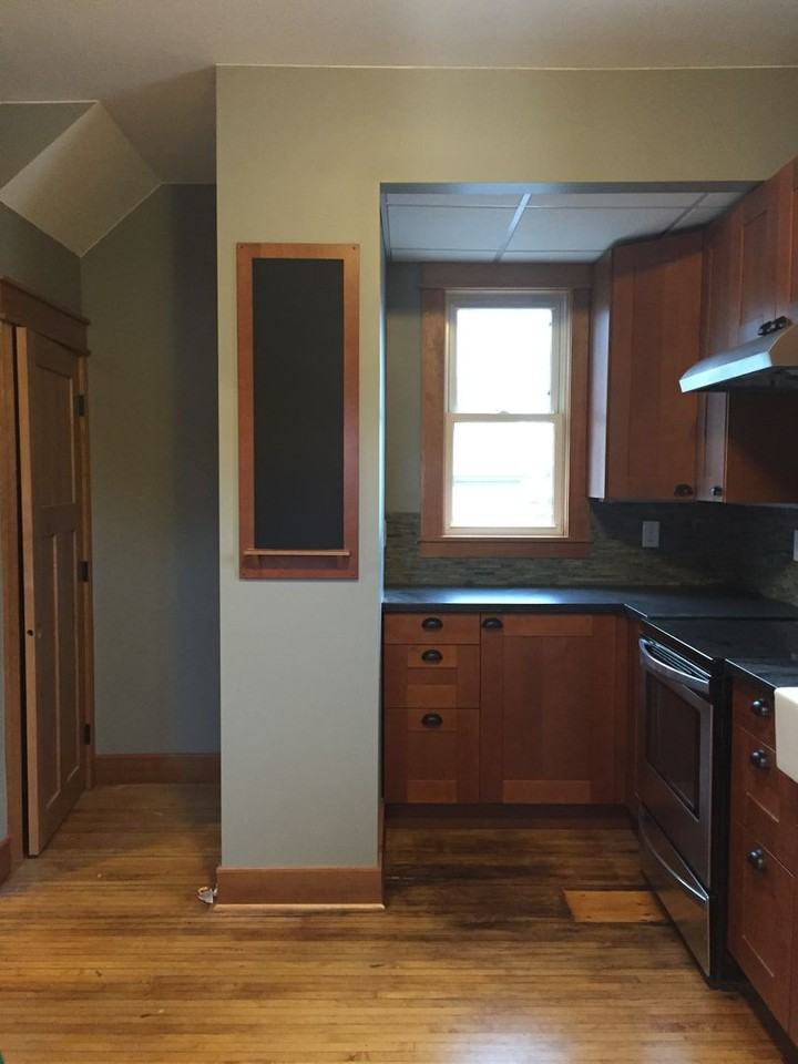 1414 1/2 Jefferson St - Photo 2 of 17