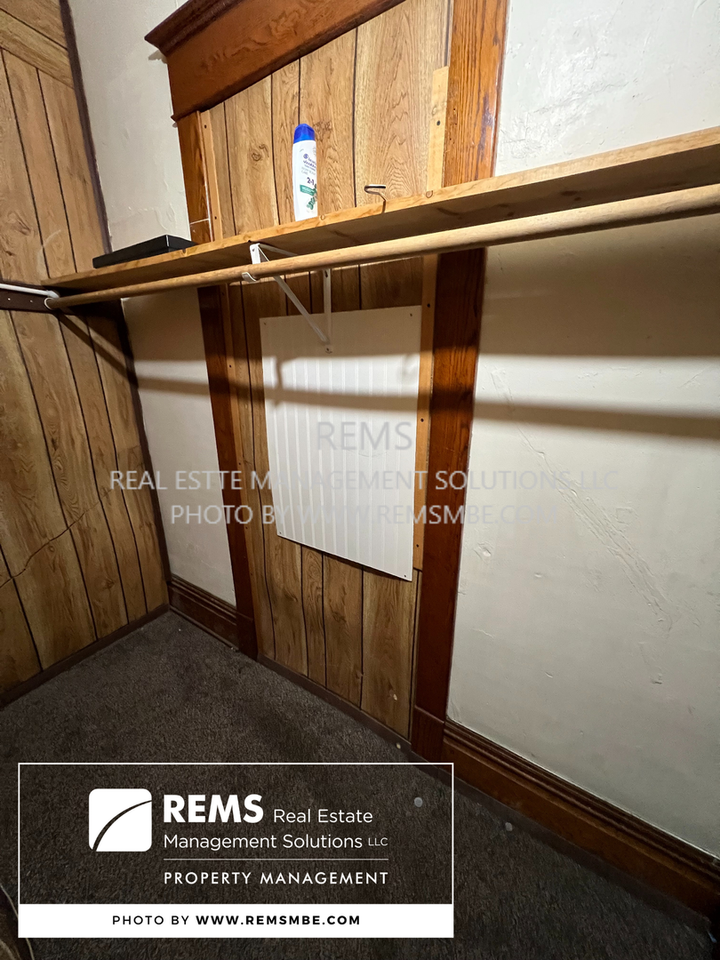 420 N Pine St - Photo 6 of 19