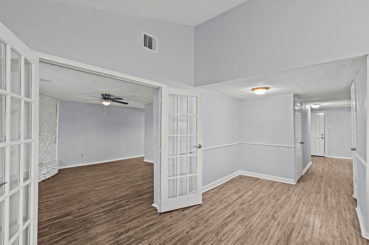 228 Orange St - Photo 4 of 24