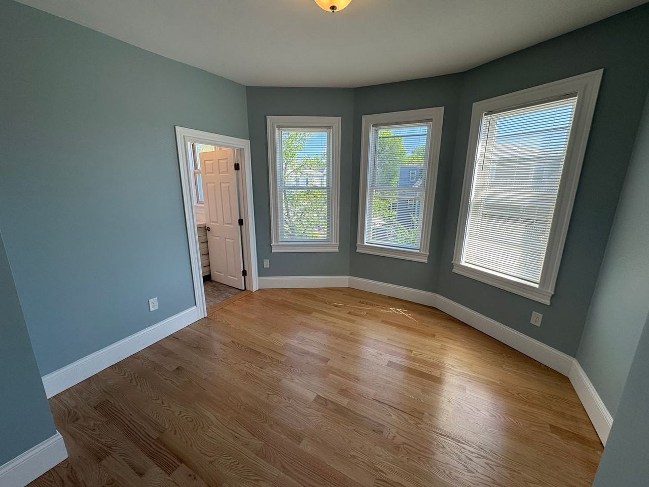 29 Cameron Ave - Photo 7 of 21