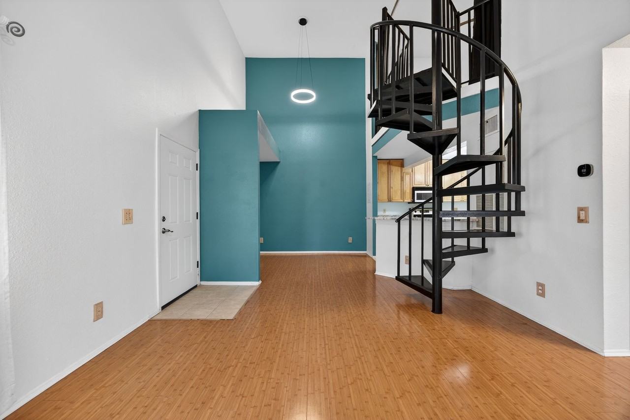 11 Arbor Club Dr #216 - Photo 4 of 24