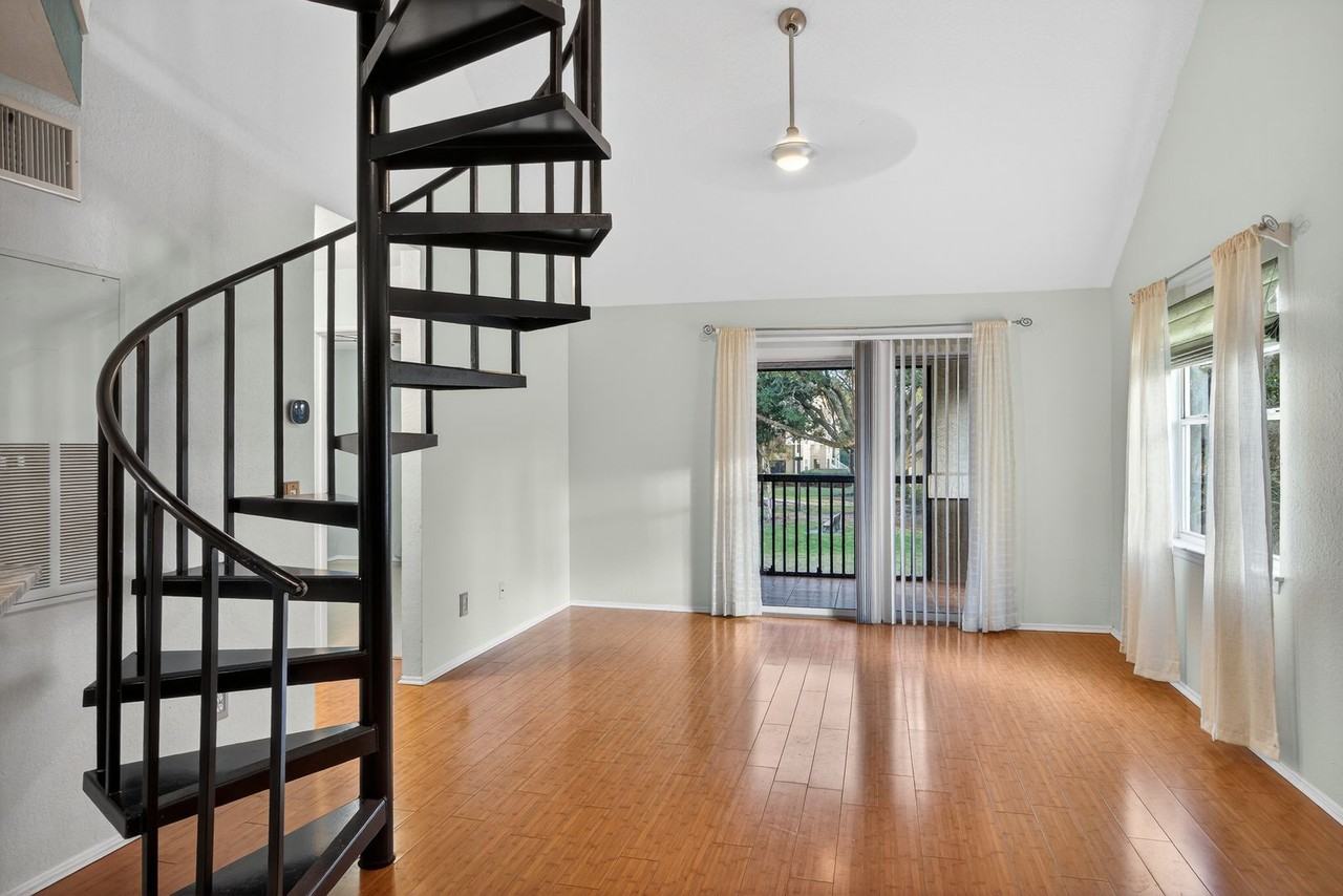 11 Arbor Club Dr #216 - Photo 6 of 24