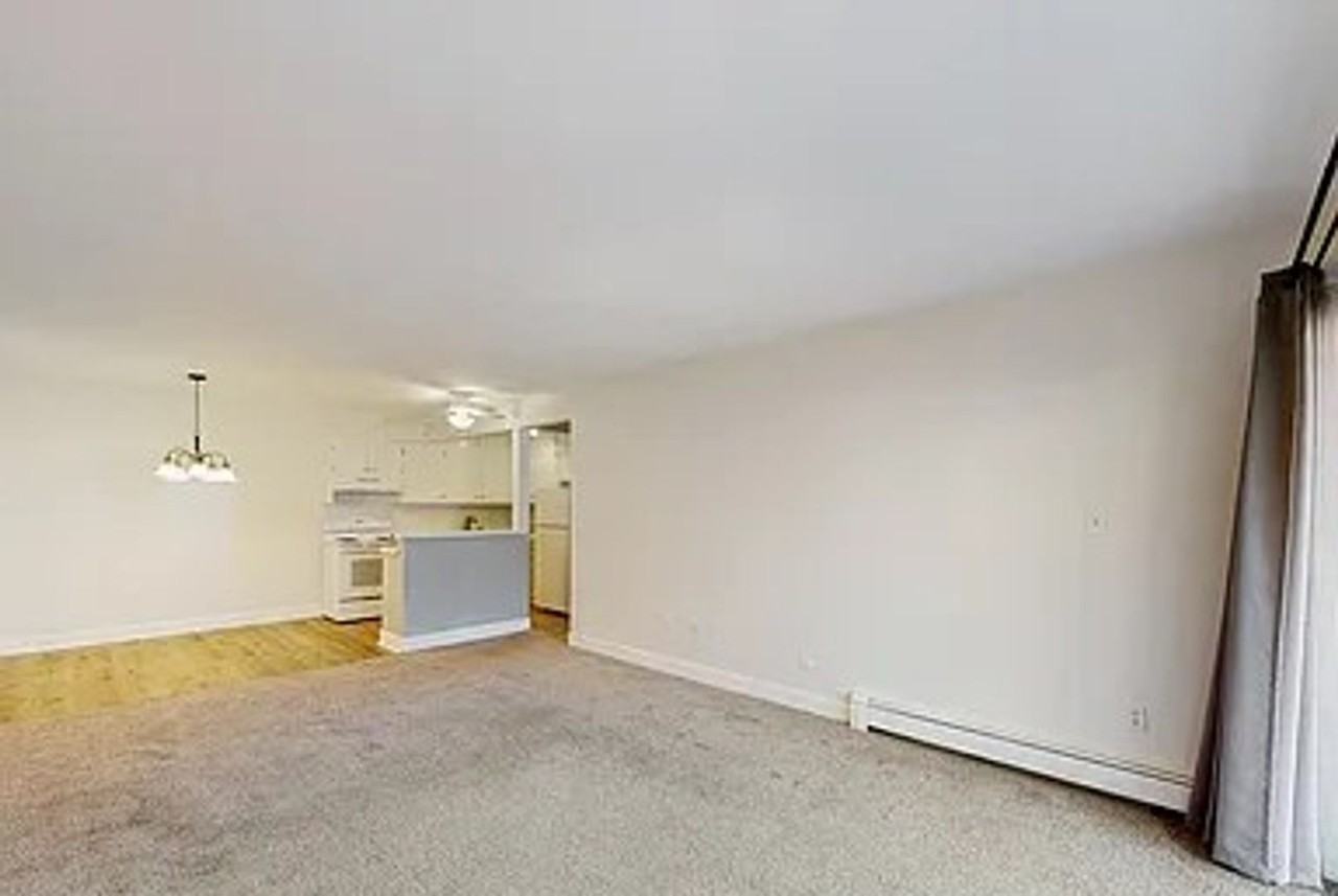 620 Mathews St - Photo 3 of 19