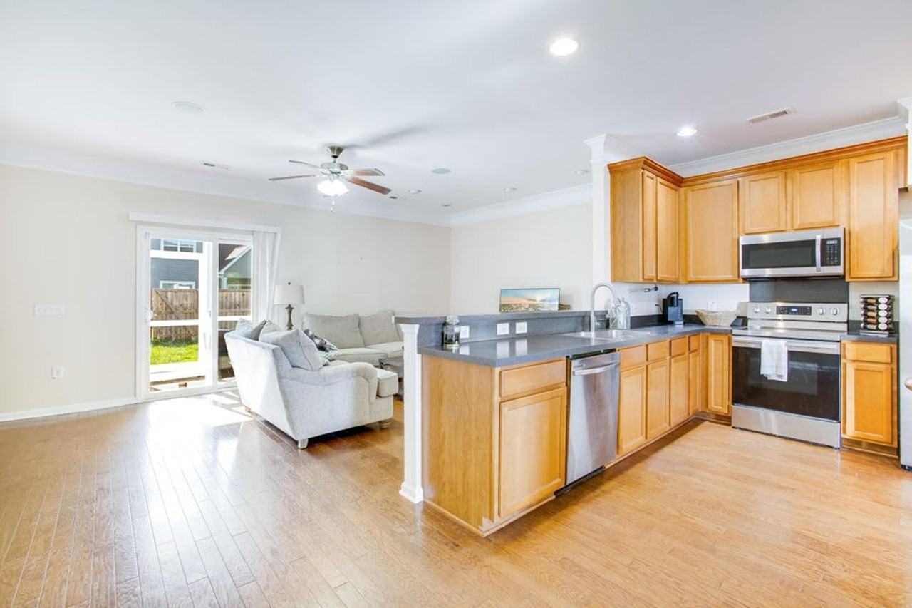 282 Swallowtail Ln - Photo 5 of 18