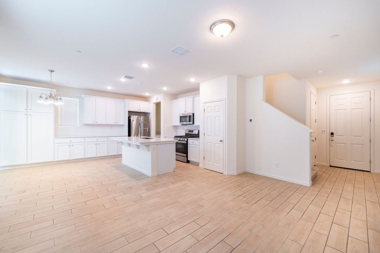 6313 E Meritage Dr - Photo 6 of 37