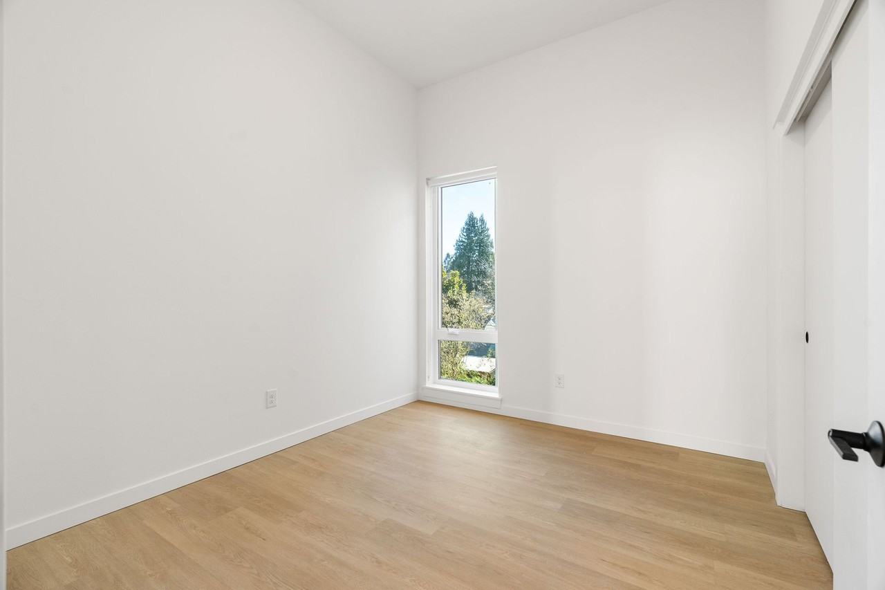 Luxury Living at 2508 SE 32nd Ave – Modern, Boutique Apartments in the Heart of Division - Photo 6 of 12