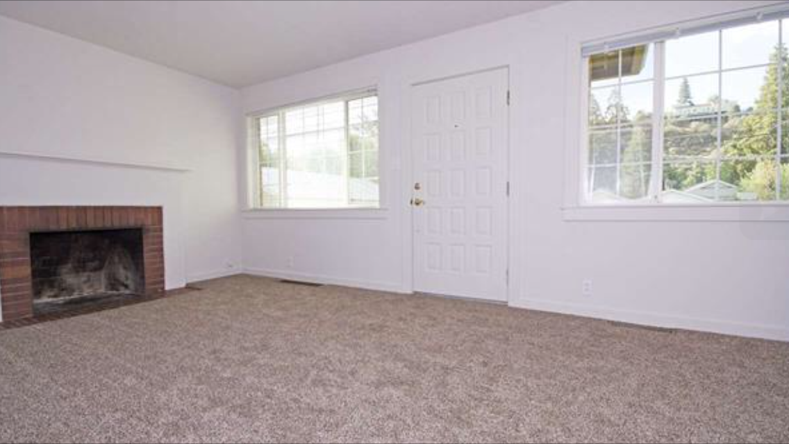 827 2nd St - Photo 5 of 10