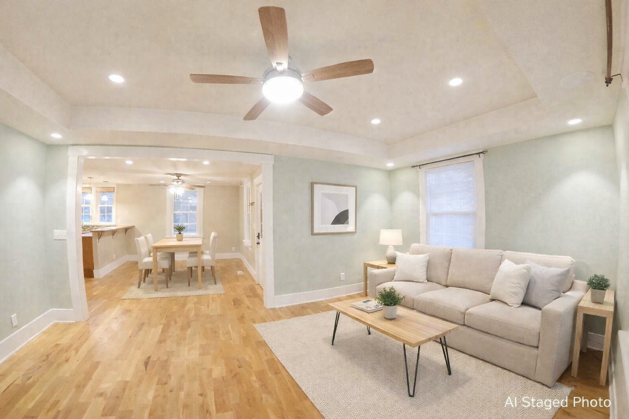 908 Colorado St - Photo 3 of 11