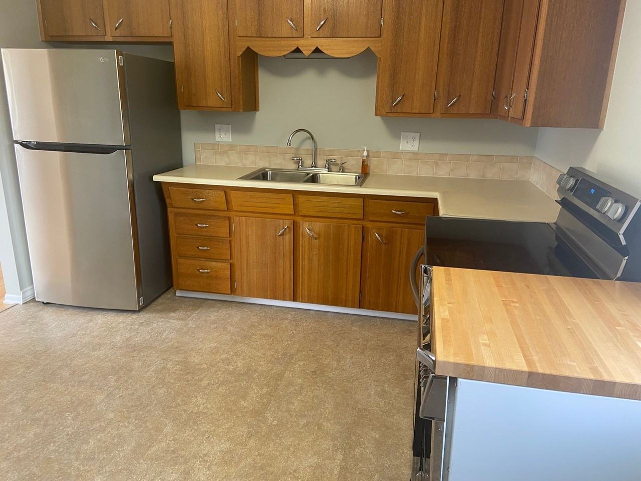 2695 W Colorado Ave - Photo 7 of 19