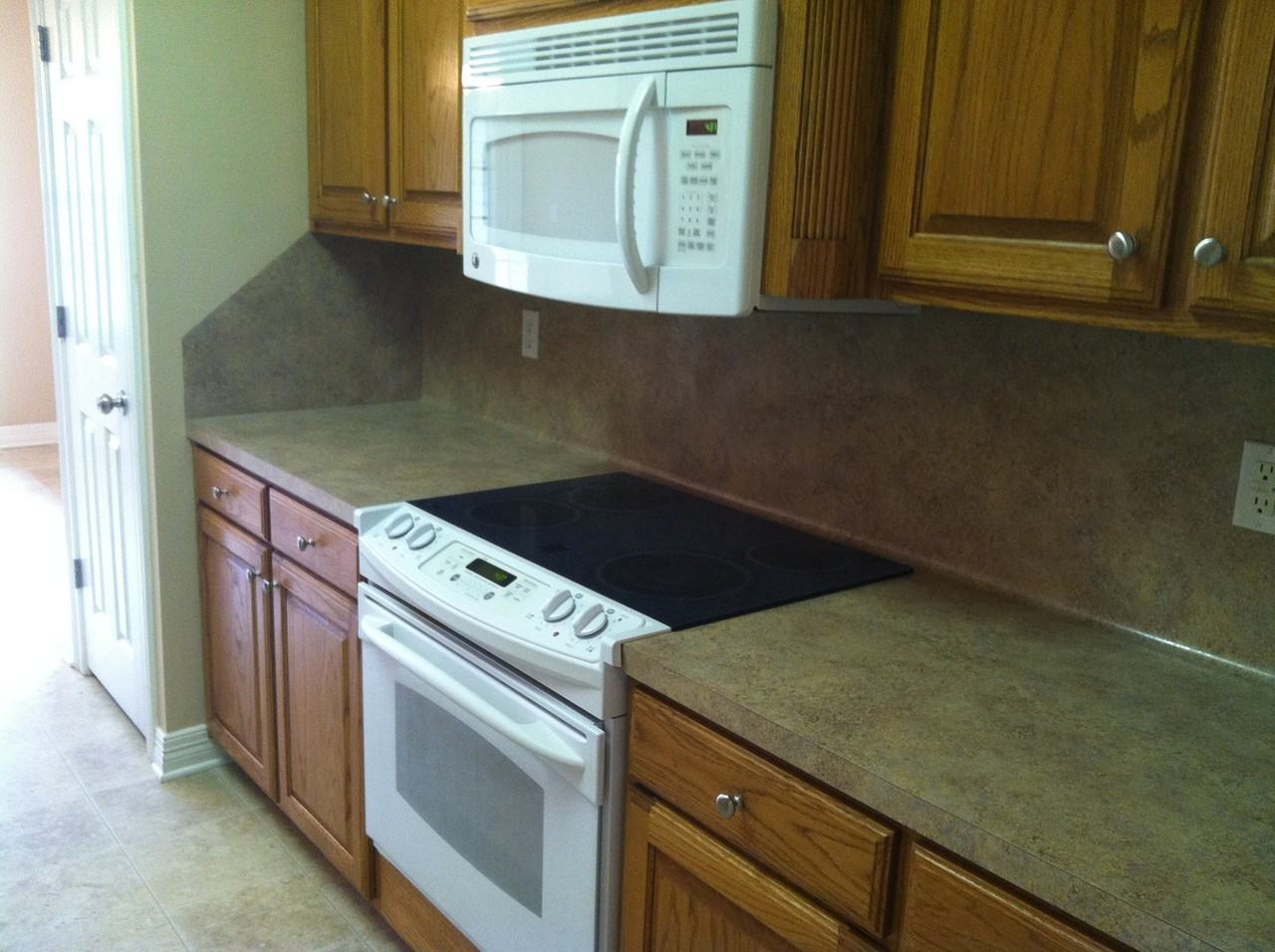 131 Satinwood Cir - Photo 2 of 12