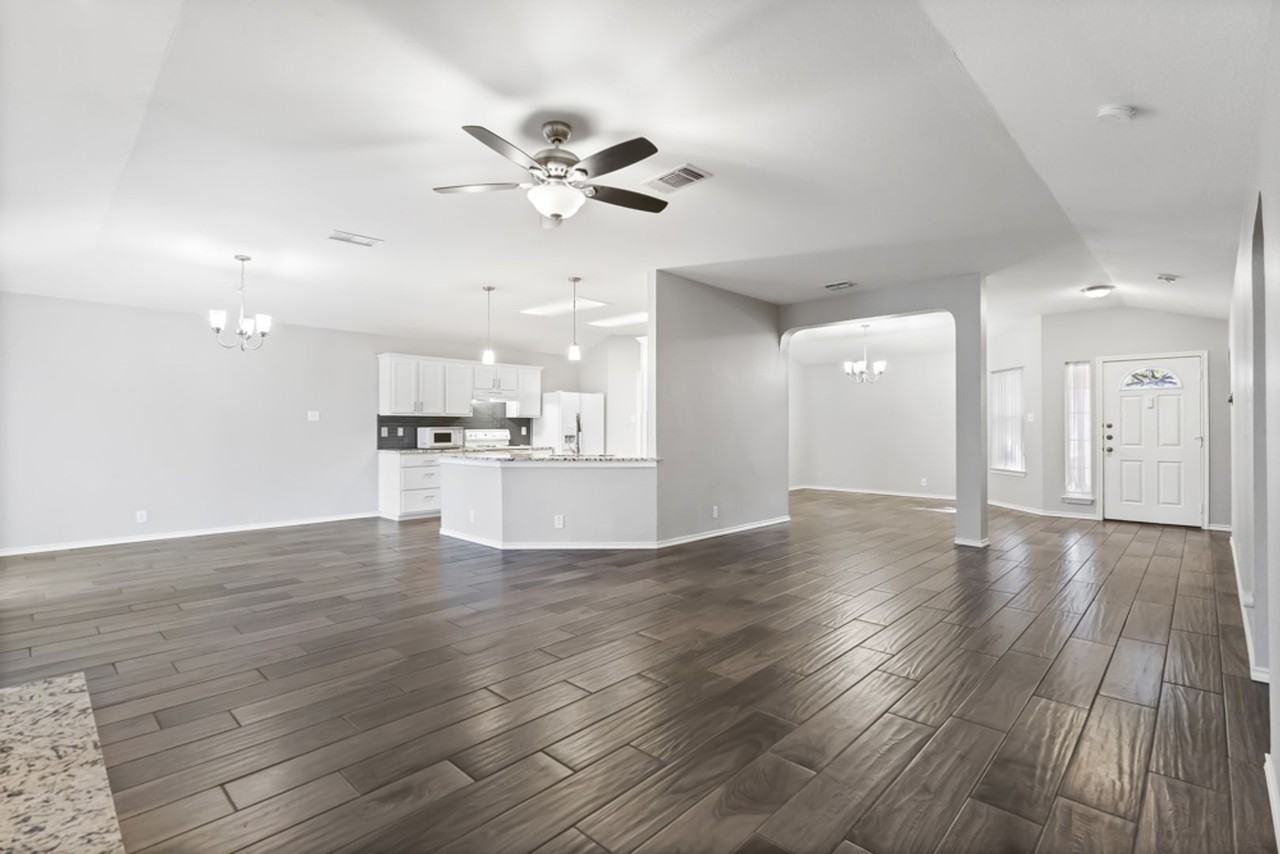 3223 Preston Hall Dr - Photo 7 of 24